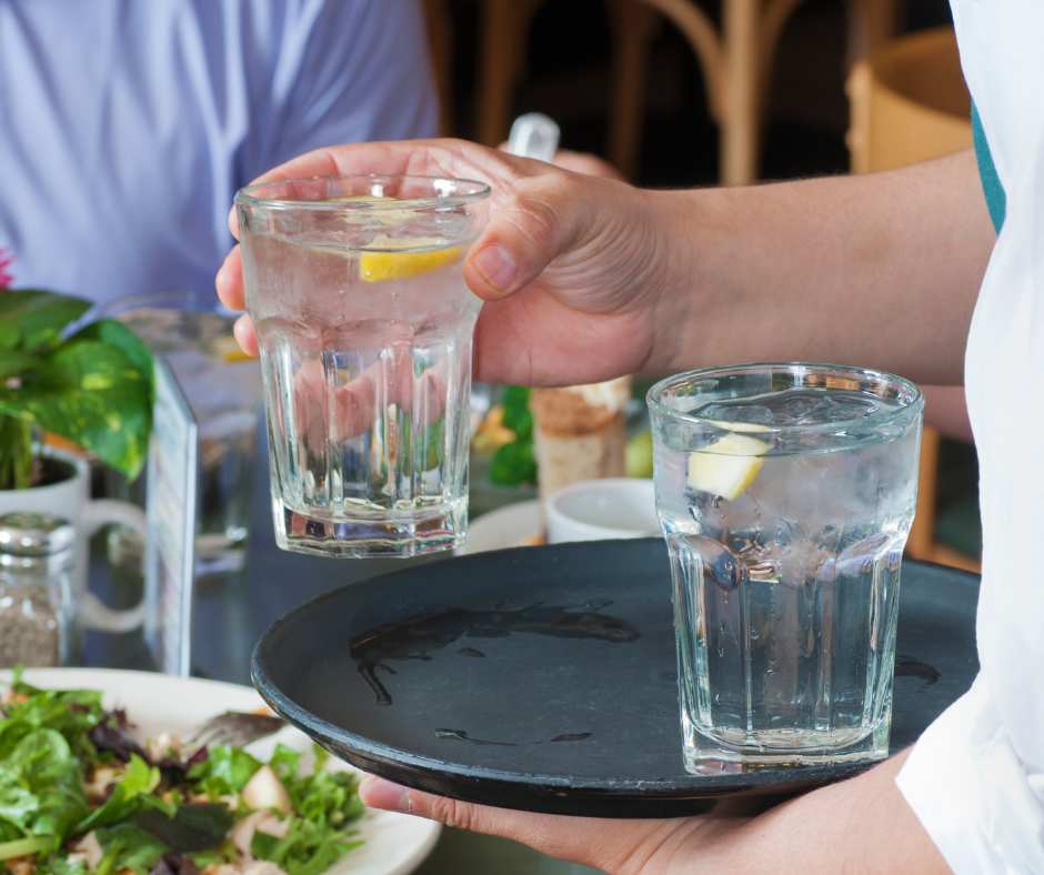 Dieta dell'acqua alimenti e bevande ricchi di acqua